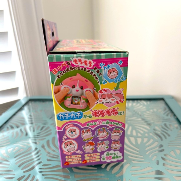 SEGA Toys Mochchiri Pet Peach Mocchi Maruzu Digital Toy Like New In Box - Picture 3 of 5